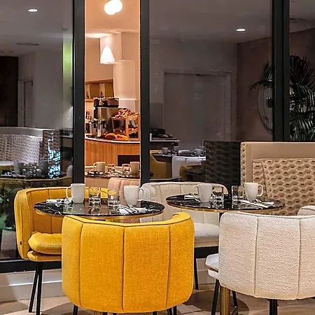 Hotel Kyriad Prestige Paris Asnieres 4*
