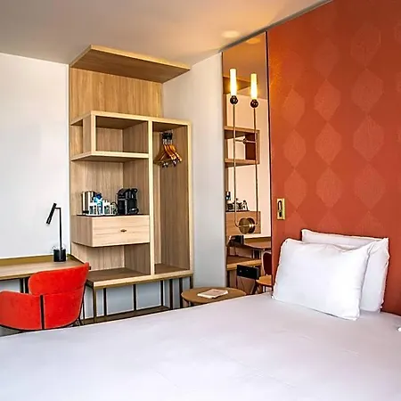 Kyriad Prestige Paris Asnieres Hotel Bois-Colombes